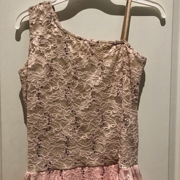 Competitive dance costume - Picture 2 of 7